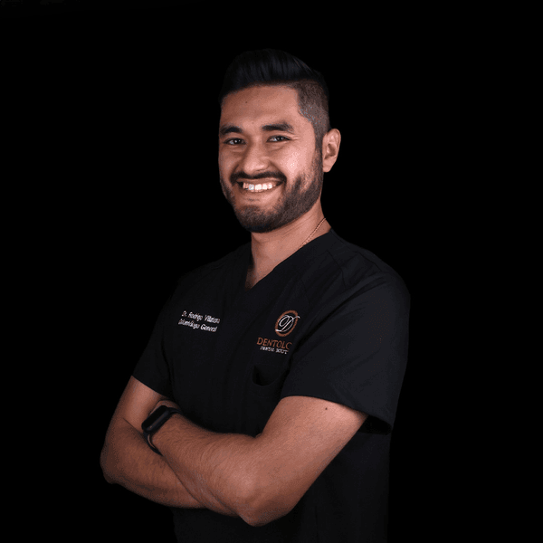 Meet Dr. Rodrigo Villatoro - Dentology Polanco Mexico